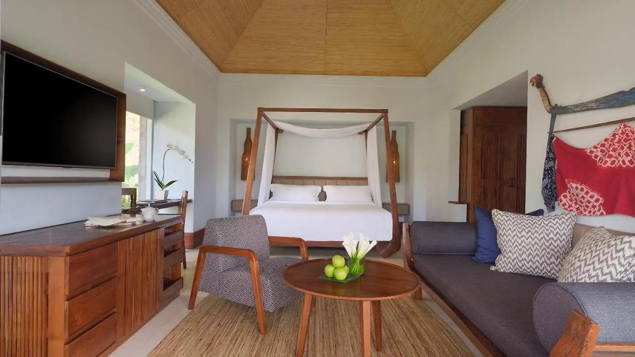 Maya Ubud Resort & Spa 5*,