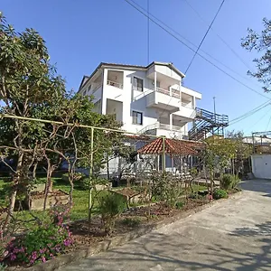 https://villa-osmani-durres.albaniahotels.org