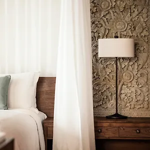 Four Seasons Bali At Bay Курортный комплекс Джимбаран