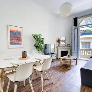 https://welkeys-apartment-nice-carabacel.fr-provencehotel.com