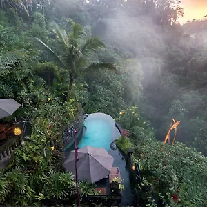 Willa Bidadari Private & Retreat